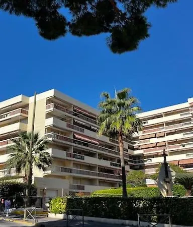 Neuf A 5 Min Plages Et Gare アパート *